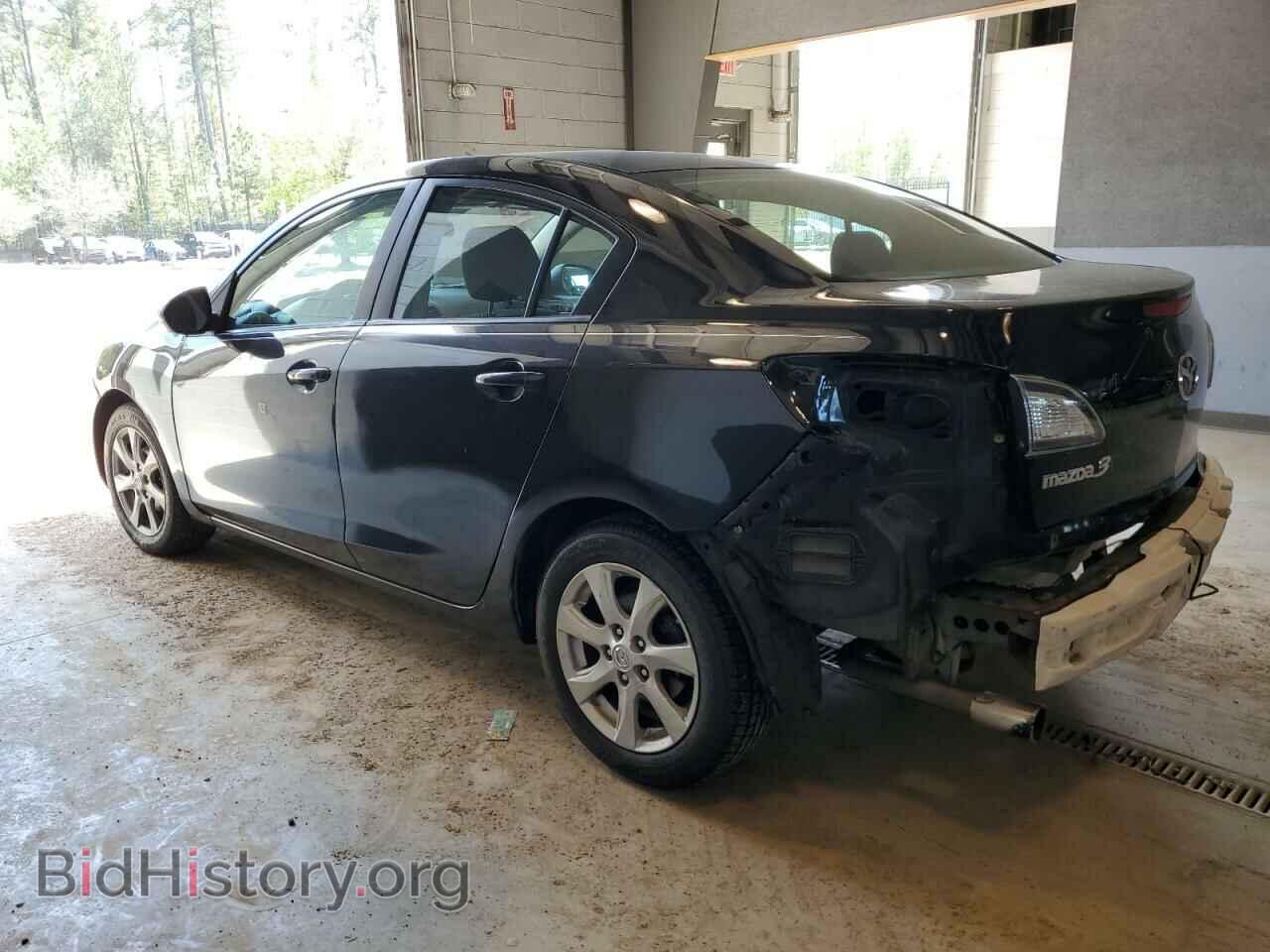 2011 MAZDA 3 - VIN: JM1BL1VF8B1407015 - Фото 2