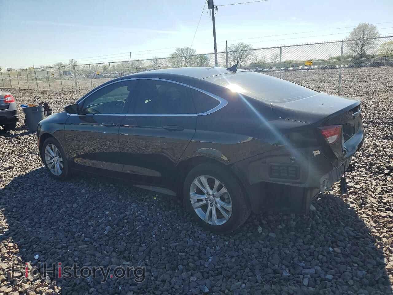 2015 CHRYSLER 200 - VIN: 1C3CCCAB7FN646304 - Фото 2