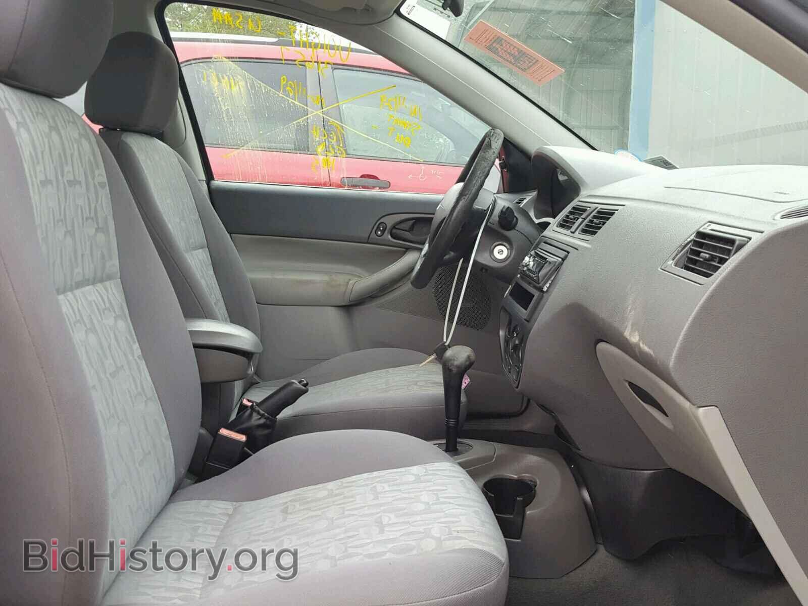 2005 FORD FOCUS - VIN: 1FAFP34N35W160249 - Фото 5
