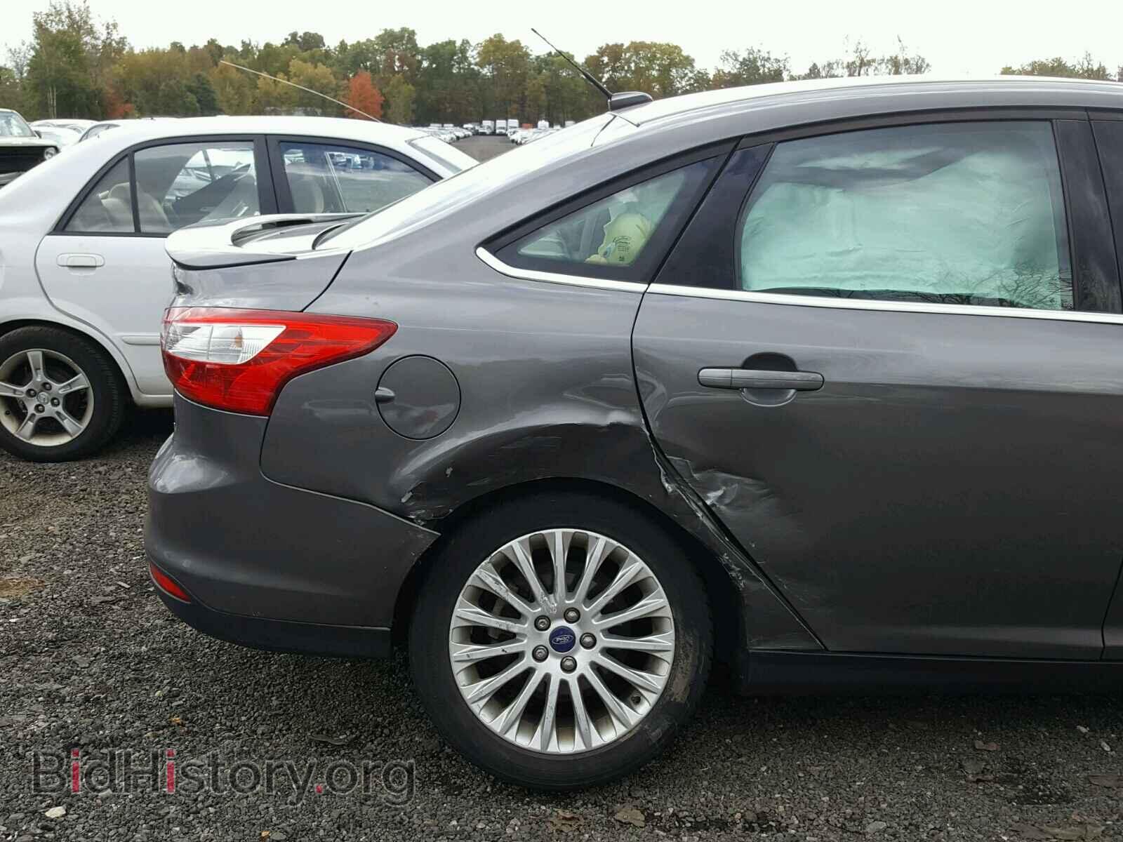 2012 FORD FOCUS - VIN: 1FAHP3J24CL187266 - Фото 9