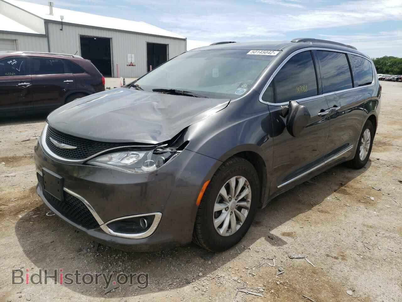 2017 CHRYSLER PACIFICA - VIN: 2C4RC1BG5HR524910 - Photo 2