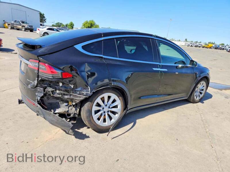 2019 Tesla MODEL X (VIN 5YJXCAE27KF211593) — photo 3 of 14