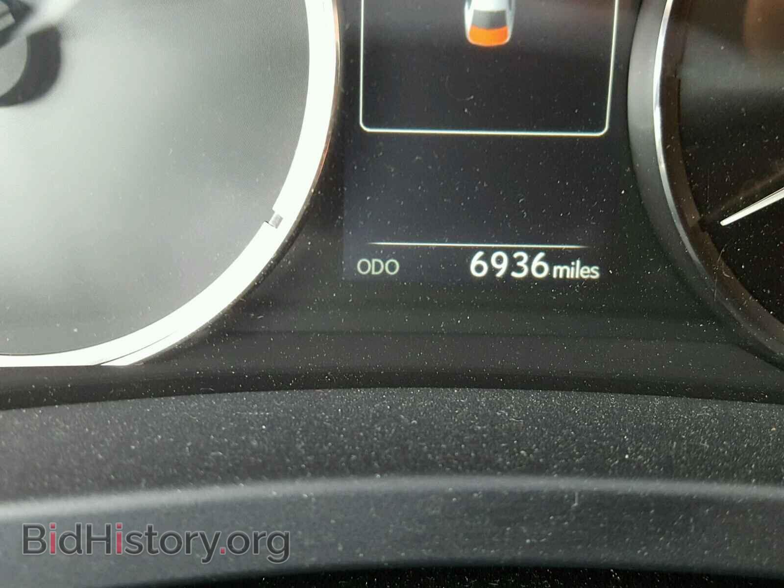 2017 LEXUS IS - VIN: JTHBA1D20H5041071 - Photo 8