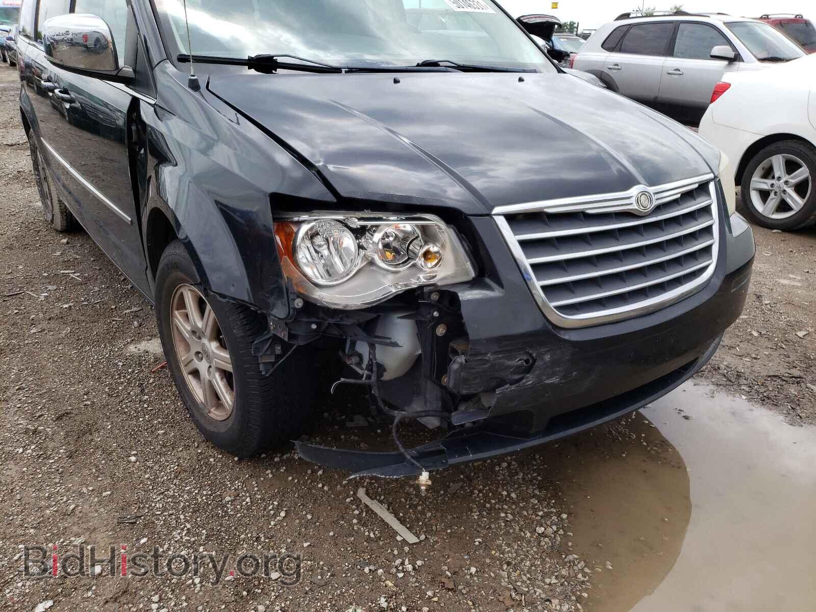 2010 CHRYSLER MINIVAN - VIN: 2A4RR8D14AR480883 - Photo 9