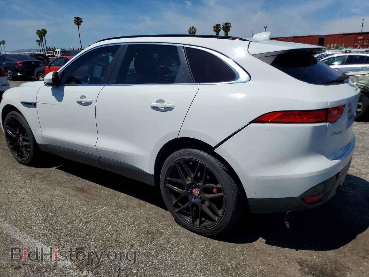 2017 JAGUAR F-PACE - VIN: SADCK2BVXHA088769 - Photo 2
