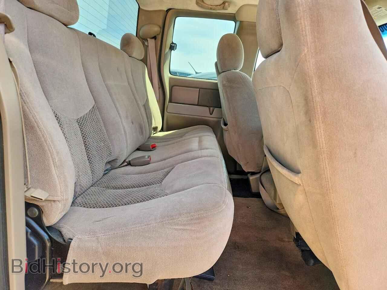 2005 CHEVROLET SILVERADO - VIN: 2GCEC19VX51390053 - Фото 10