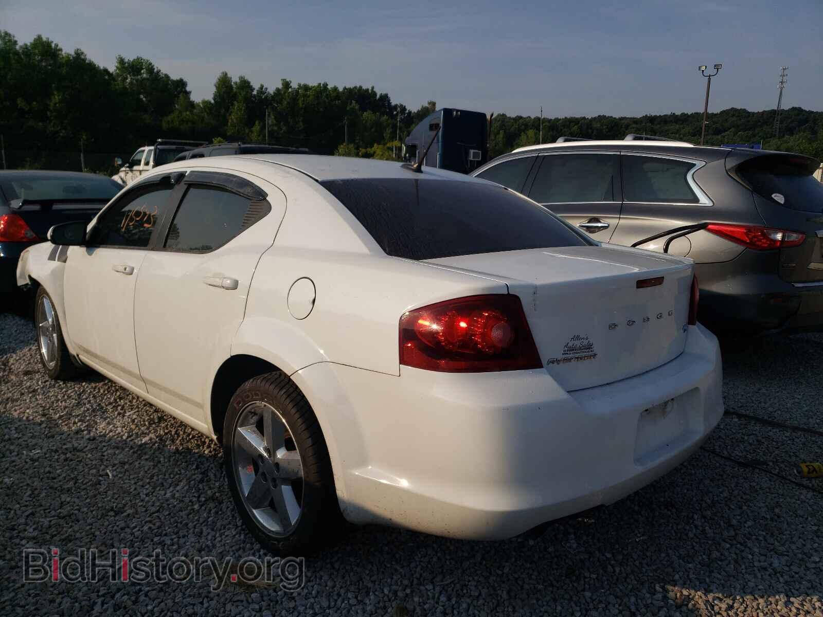 2011 DODGE AVENGER - VIN: 1B3BD2FG8BN591019 - Фото 3