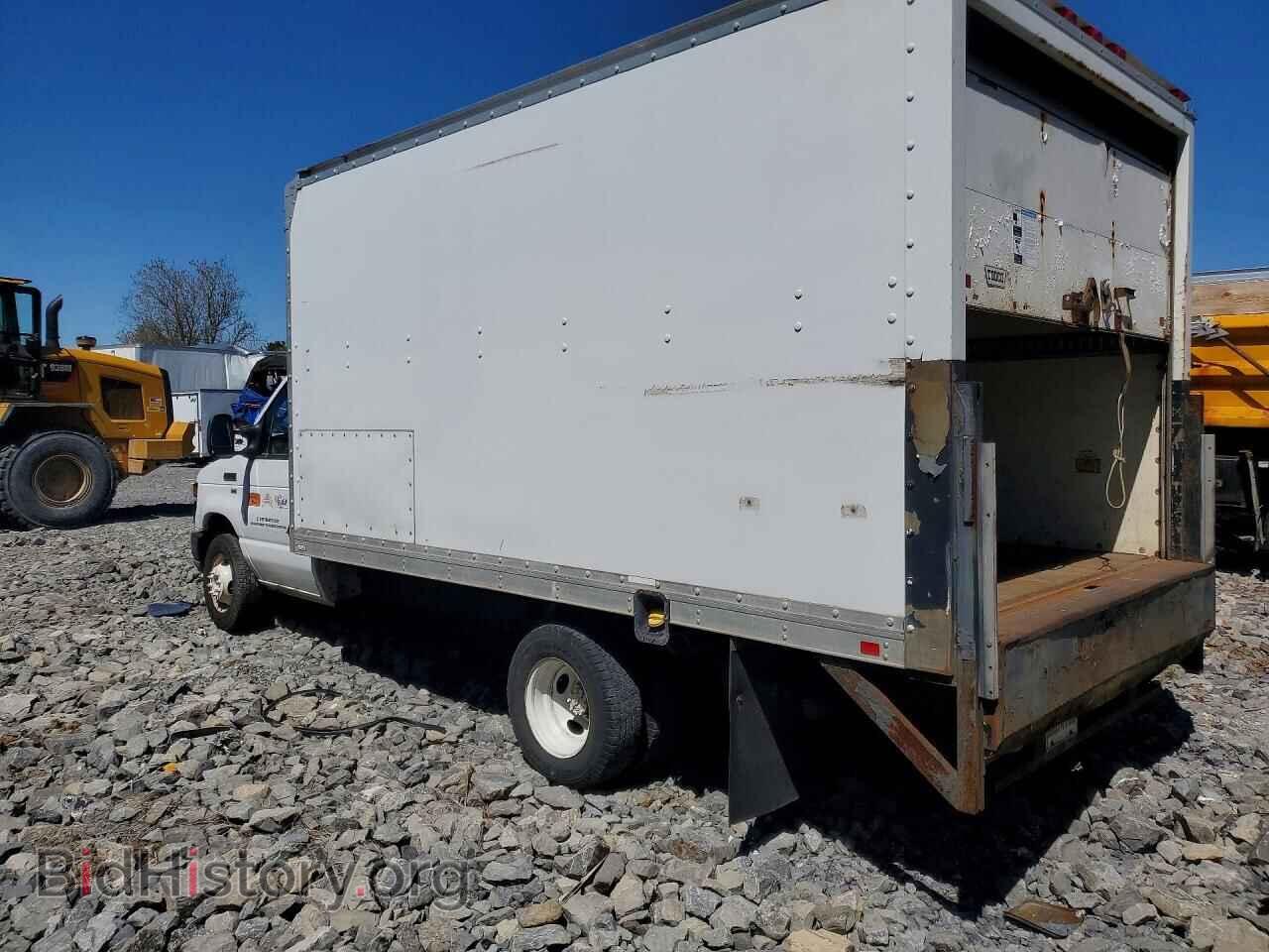 2010 FORD ECONOLINE - VIN: 1FDWE3FL7ADA89005 - Фото 2