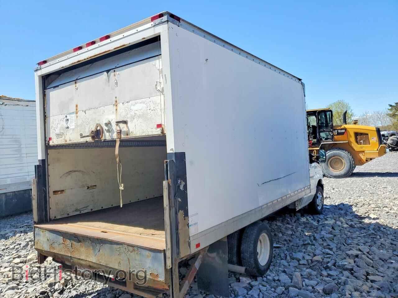 2010 FORD ECONOLINE - VIN: 1FDWE3FL7ADA89005 - Фото 3