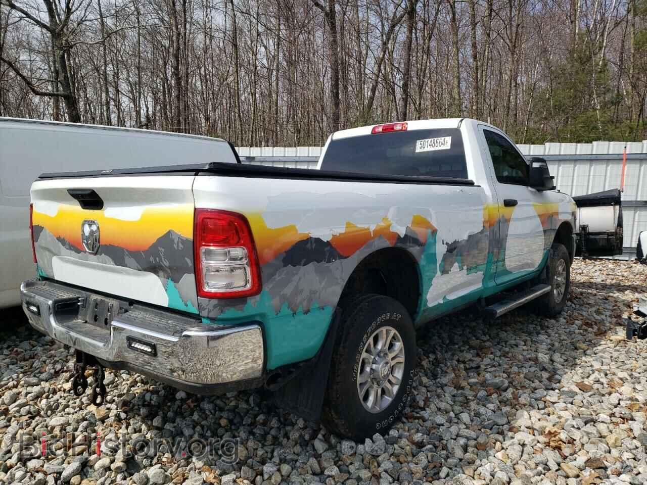 2023 RAM 3500 - VIN: 3C63R3AJ3PG522064 - Фото 3