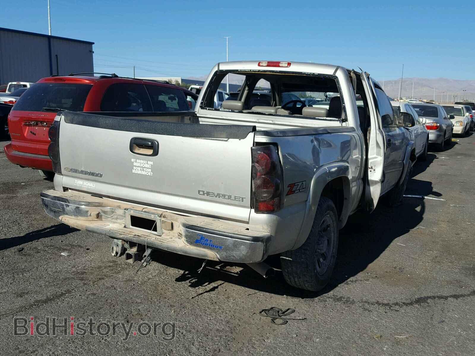 2005 CHEVROLET SILVERADO - VIN: 2GCEK13TX51355720 - Фото 4