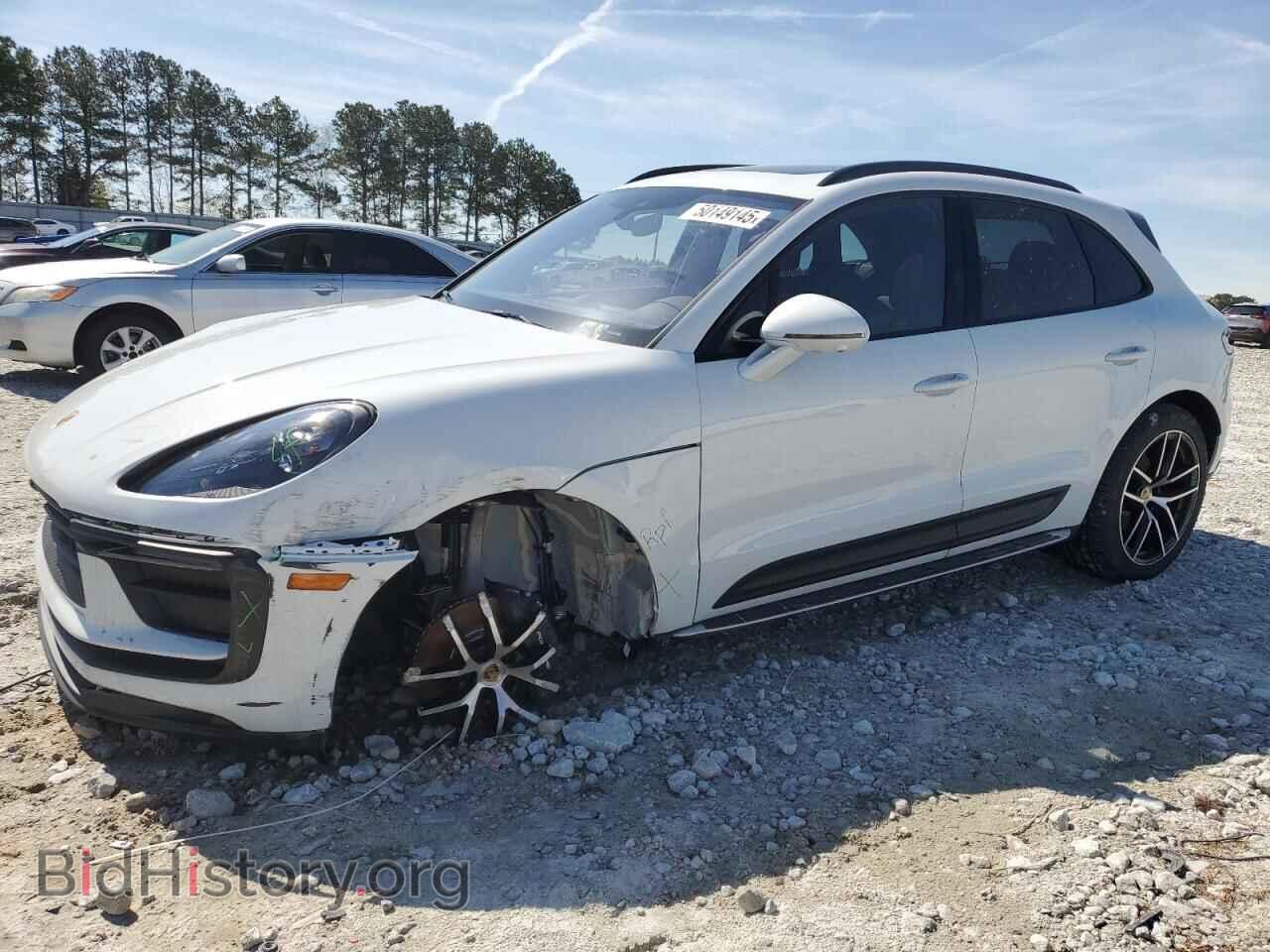 Фотография WP1AA2A54RLB13077 - PORSCHE MACAN BASE 2024