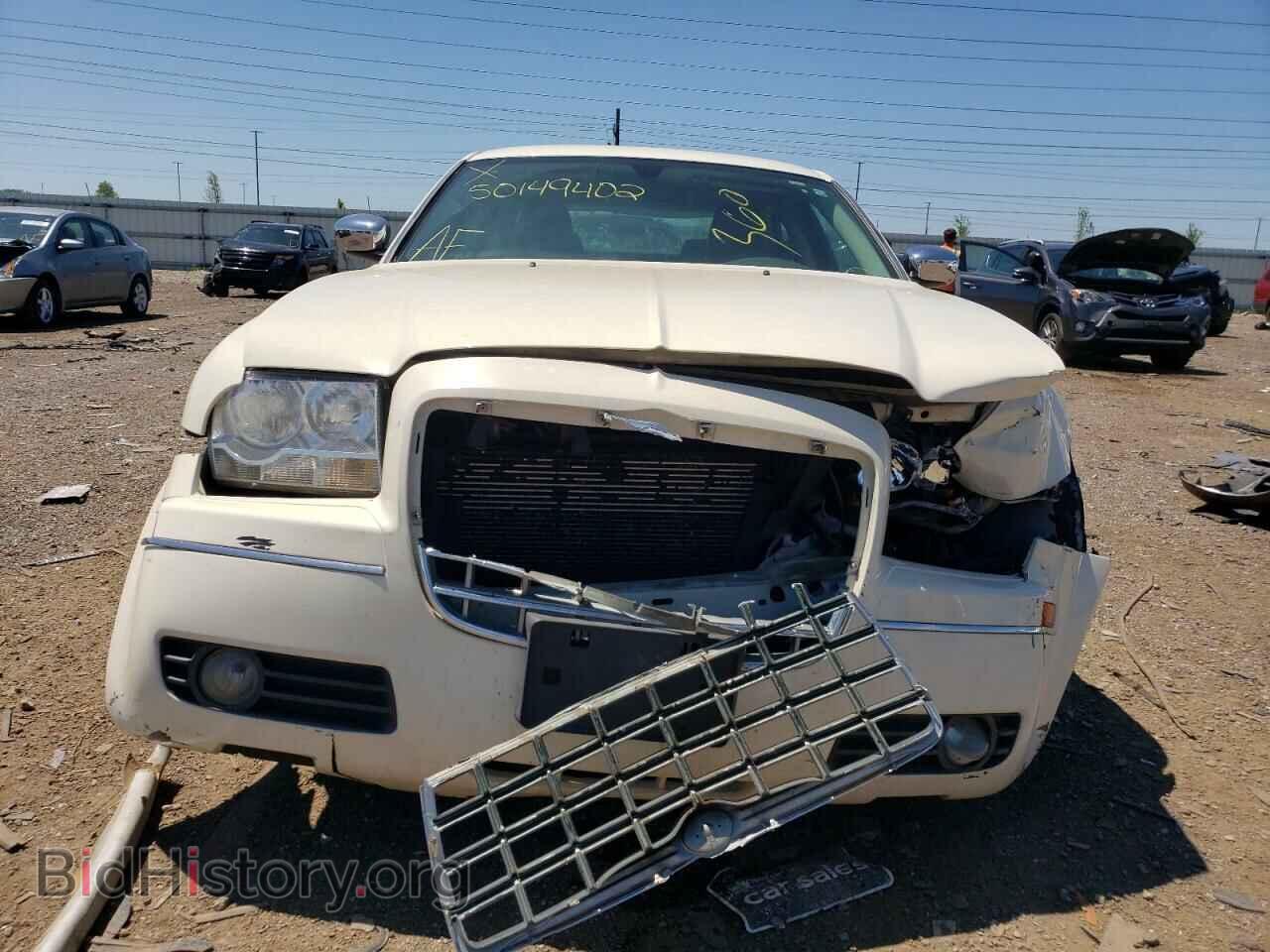2010 CHRYSLER 300 - VIN: 2C3CA4CD4AH167690 - Фото 9