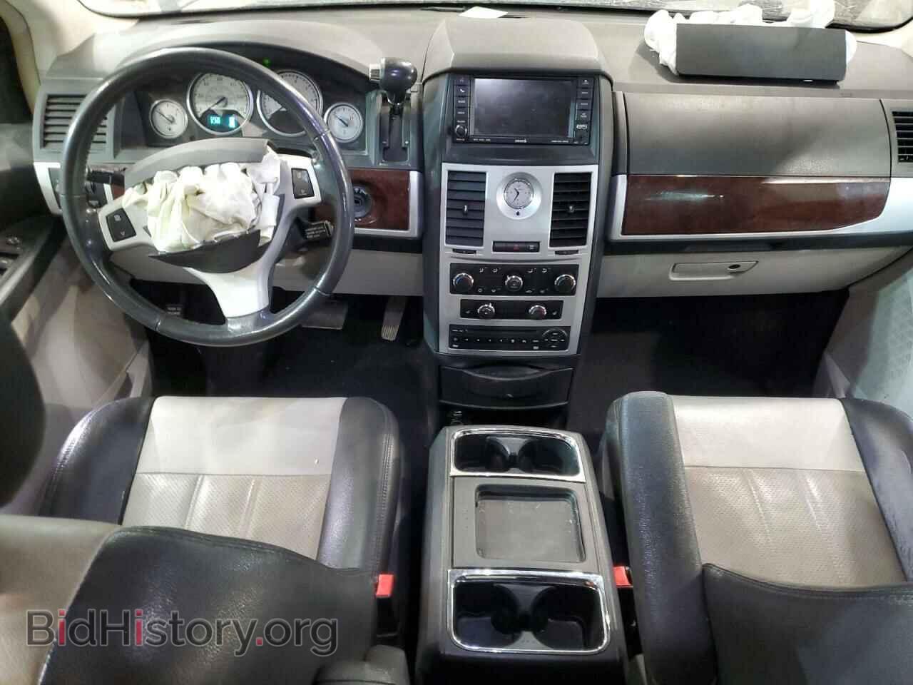 2010 CHRYSLER MINIVAN - VIN: 2A4RR8DX0AR387945 - Фото 8