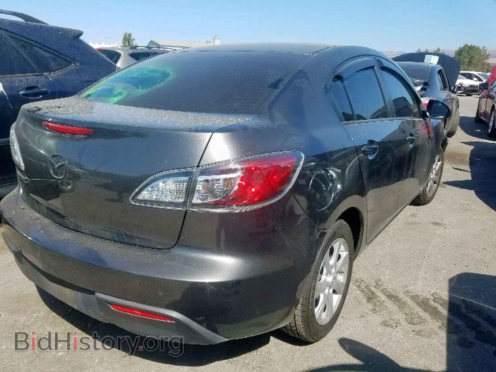 2011 MAZDA 3 - VIN: JM1BL1VG4B1385488 - Photo 4