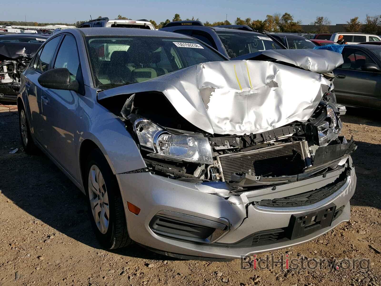 Photo 1G1PA5SH8F7164732 - CHEVROLET CRUZE 2015