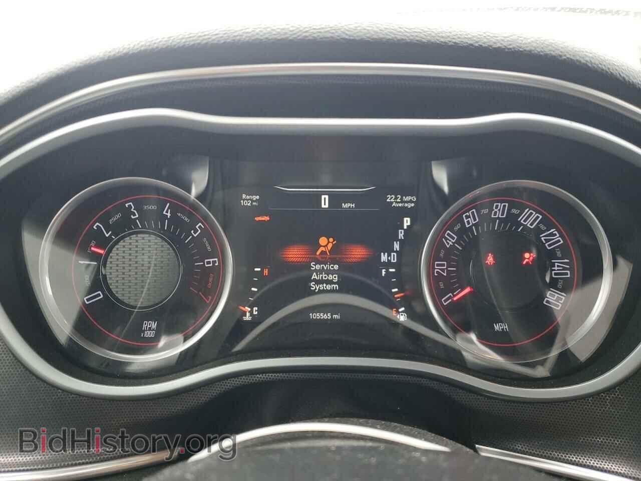 2017 DODGE CHALLENGER - VIN: 2C3CDZGG1HH555821 - Фото 9
