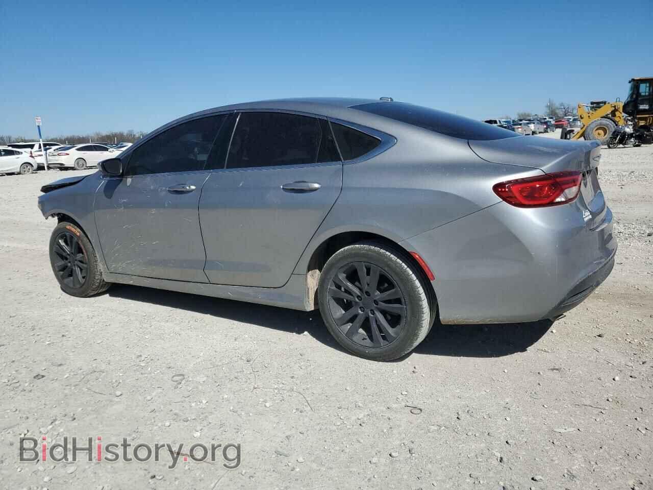 2016 CHRYSLER 200 - VIN: 1C3CCCAB3GN132239 - Фото 2