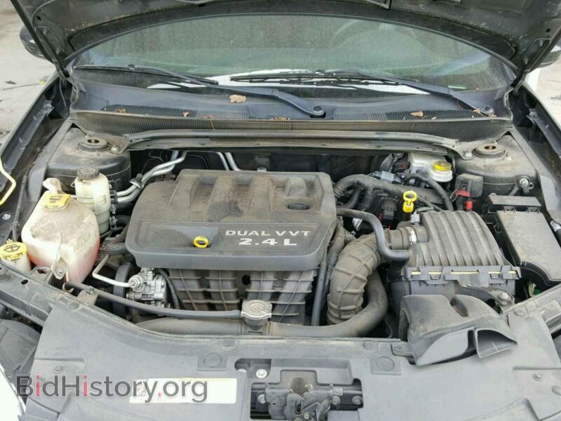 2012 Chrysler 200 (VIN 1C3CCBAB6CN223168) — photo 7 of 10