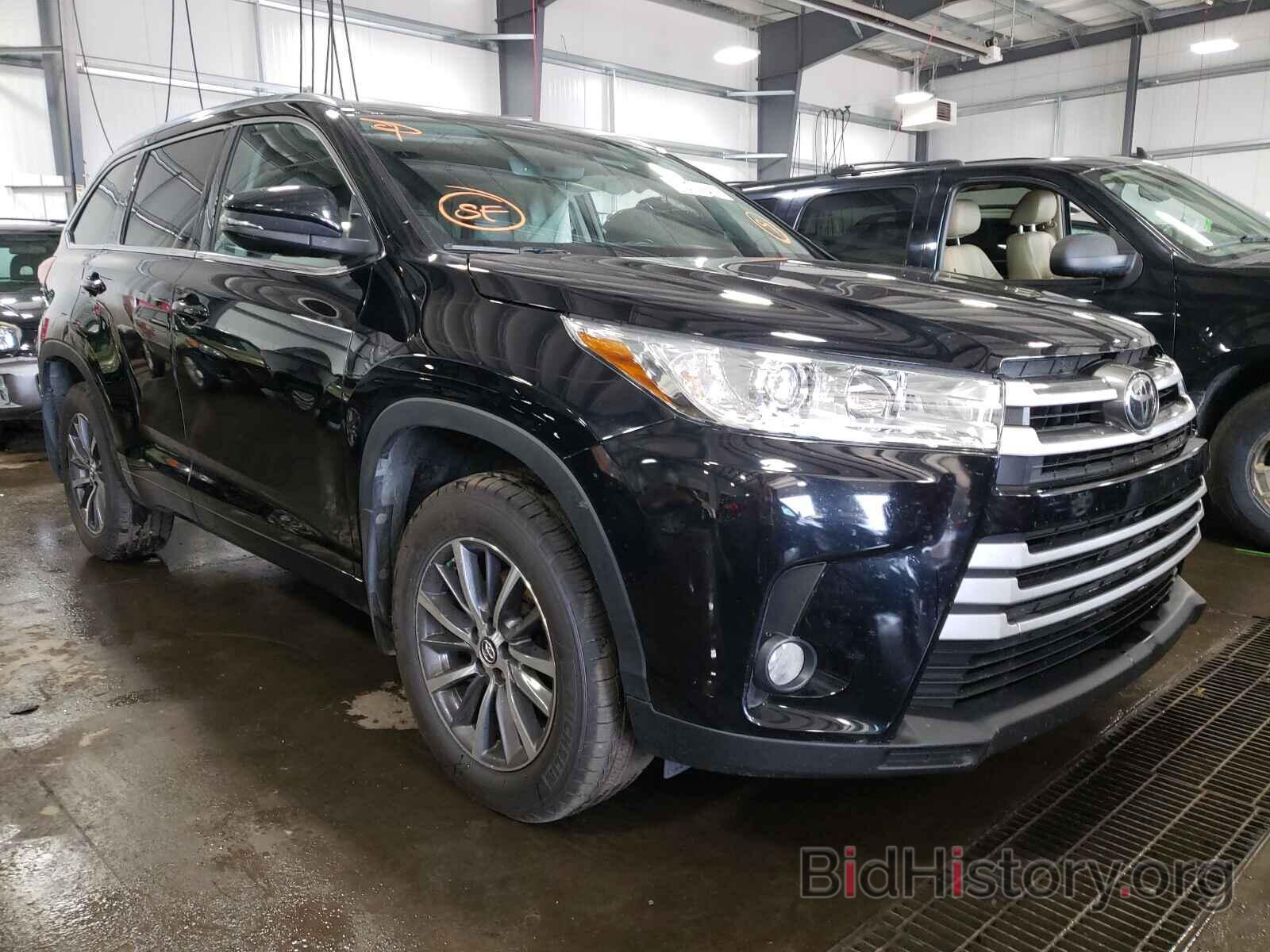 Photo 5TDJZRFH1HS510345 - TOYOTA HIGHLANDER 2017