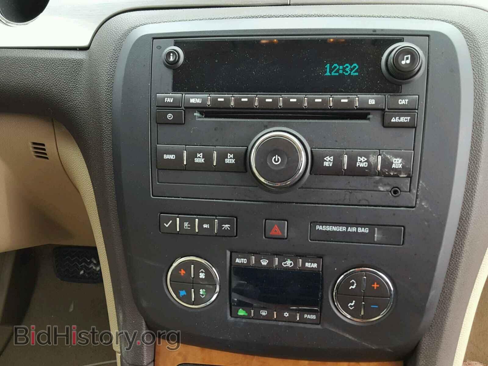 2010 BUICK ENCLAVE - VIN: 5GALRBED5AJ161970 - Фото 9