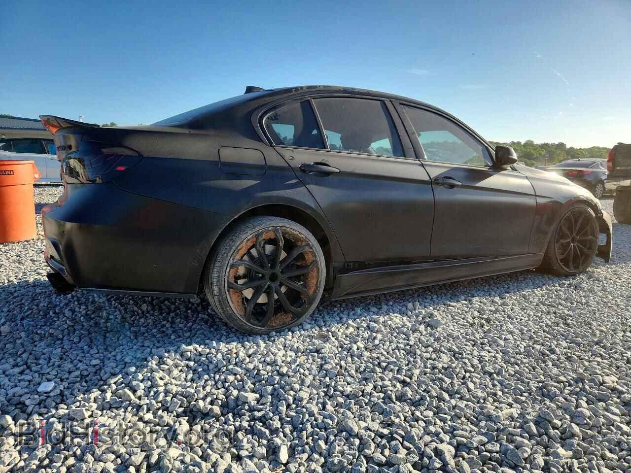 2016 BMW 3 SERIES - VIN: WBA8E9G54GNU29078 - Фото 3
