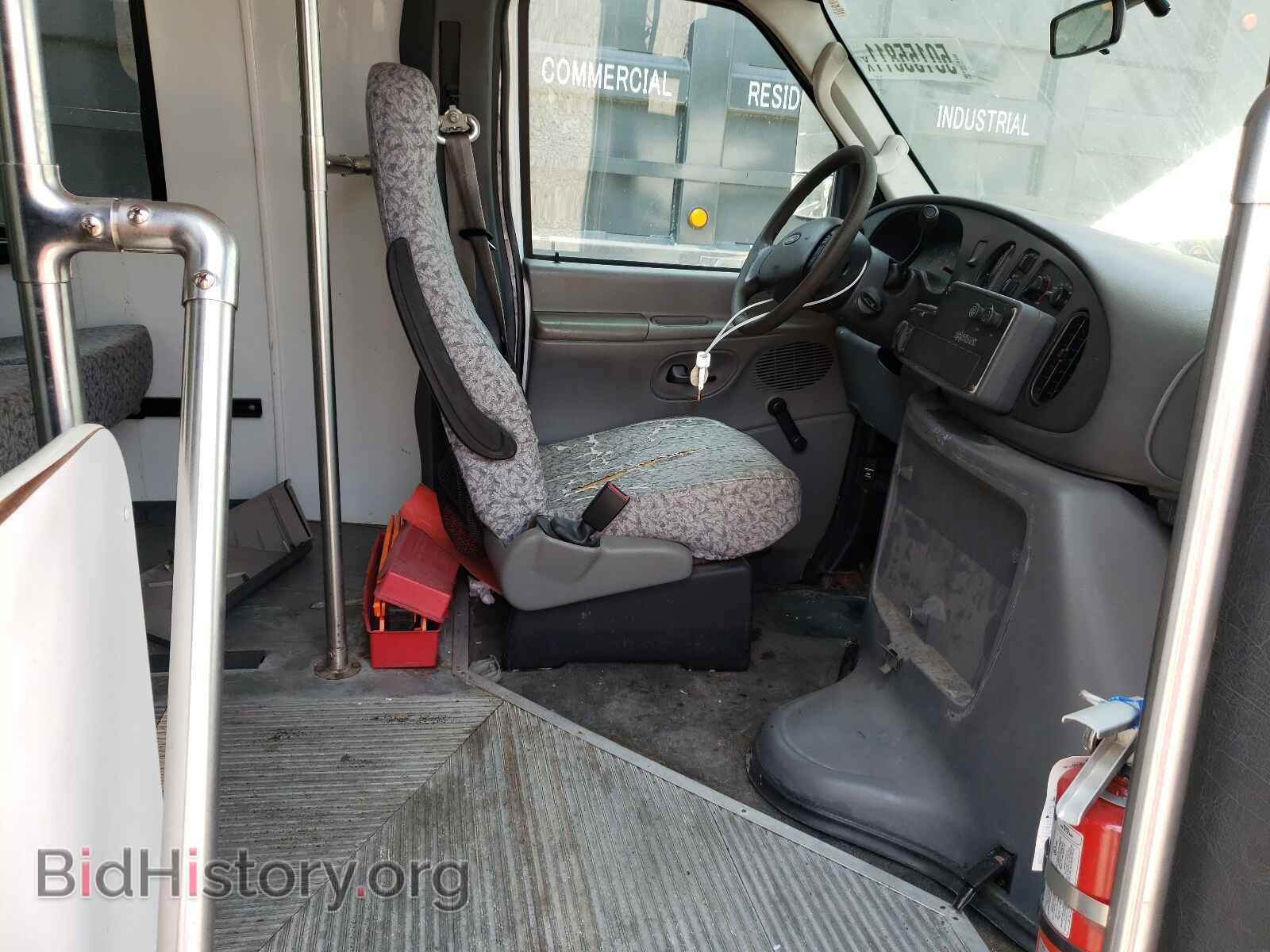 2008 FORD ECONOLINE - VIN: 1FD3E35L08DB01204 - Photo 5
