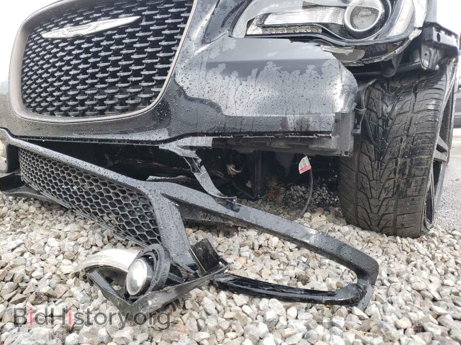 2017 CHRYSLER 300 - VIN: 2C3CCABG4HH667671 - Фото 9