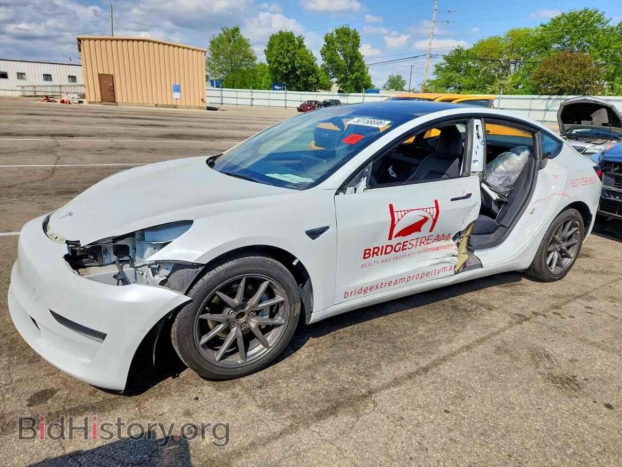 Фотография 5YJ3E1EAXNF317458 - TESLA MODEL 3 2022