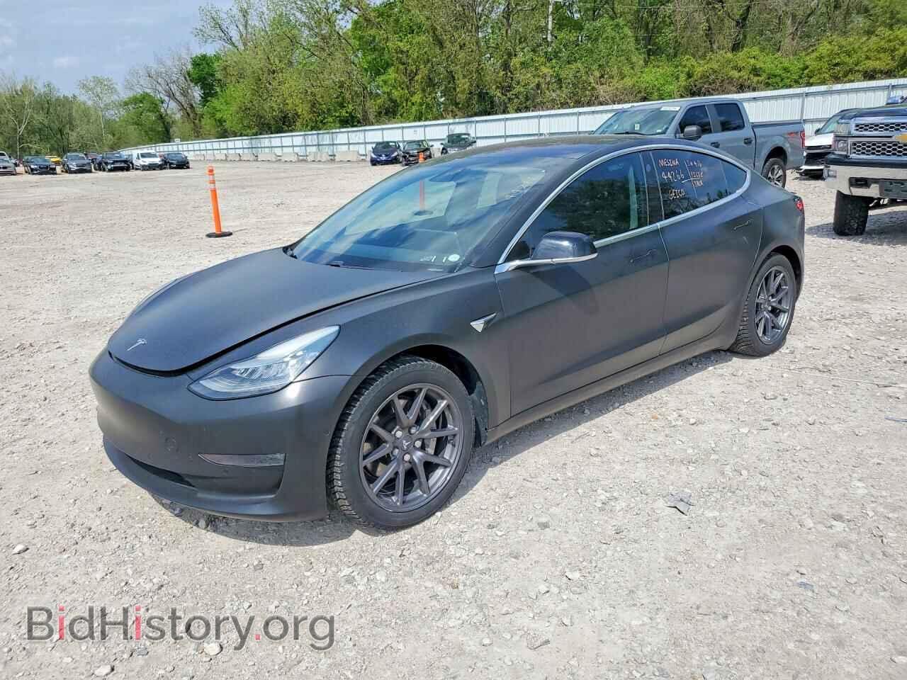 Photo 5YJ3E1EAXJF098379 - TESLA MODEL 3 2018