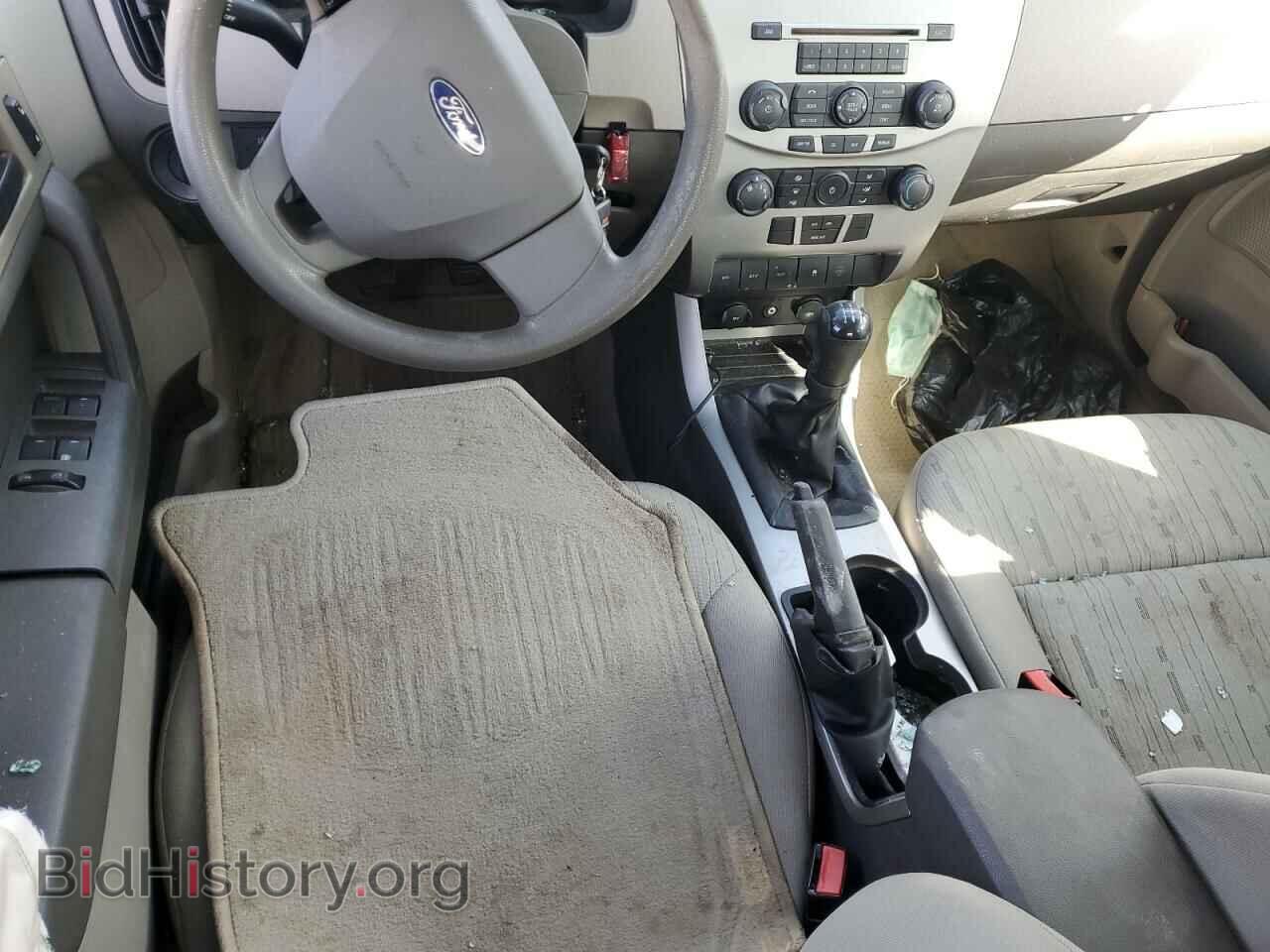 2009 FORD FOCUS - VIN: 1FAHP35N39W162838 - Фото 8