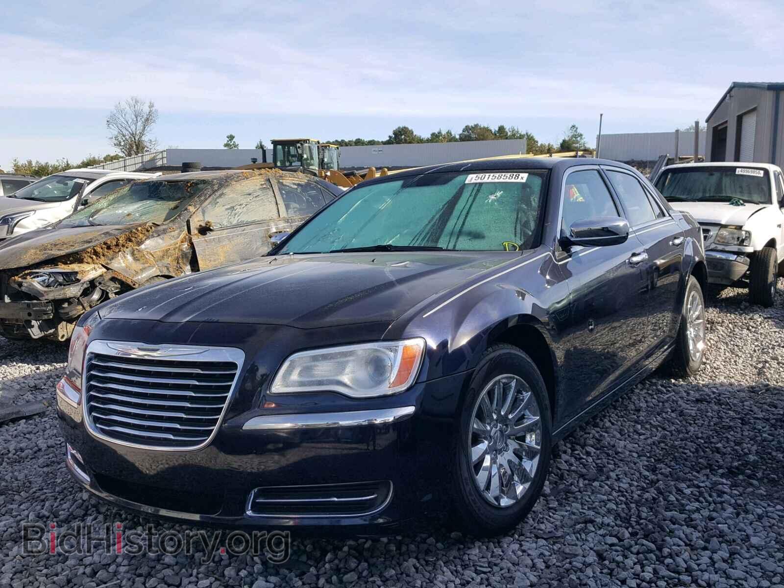 2012 CHRYSLER 300 - VIN: 2C3CCAAG4CH188645 - Фото 2