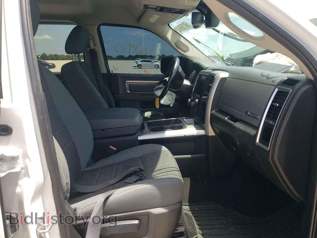 2016 RAM 1500 - VIN: 3C6RR7LT3GG384011 - Фото 5