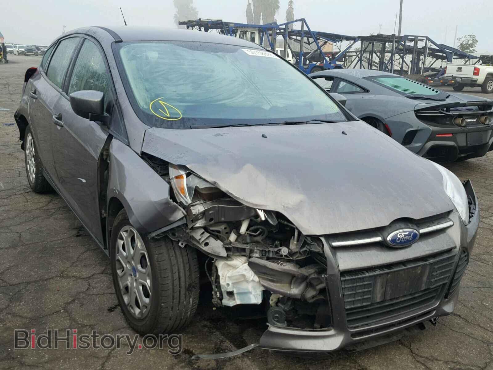 Photo 1FAHP3K22CL177575 - FORD FOCUS 2012
