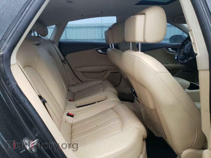 2012 Audi A7 (VIN WAUSGBFC3CN006297) — photo 10 of 12