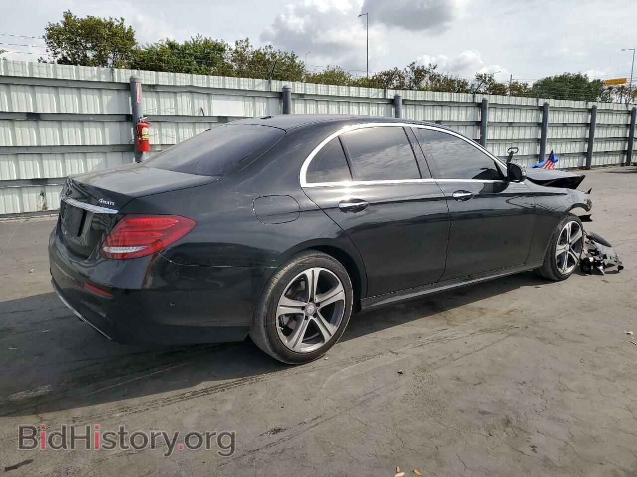 2017 MERCEDES-BENZ E-CLASS - VIN: WDDZF4KB6HA157720 - Фото 3