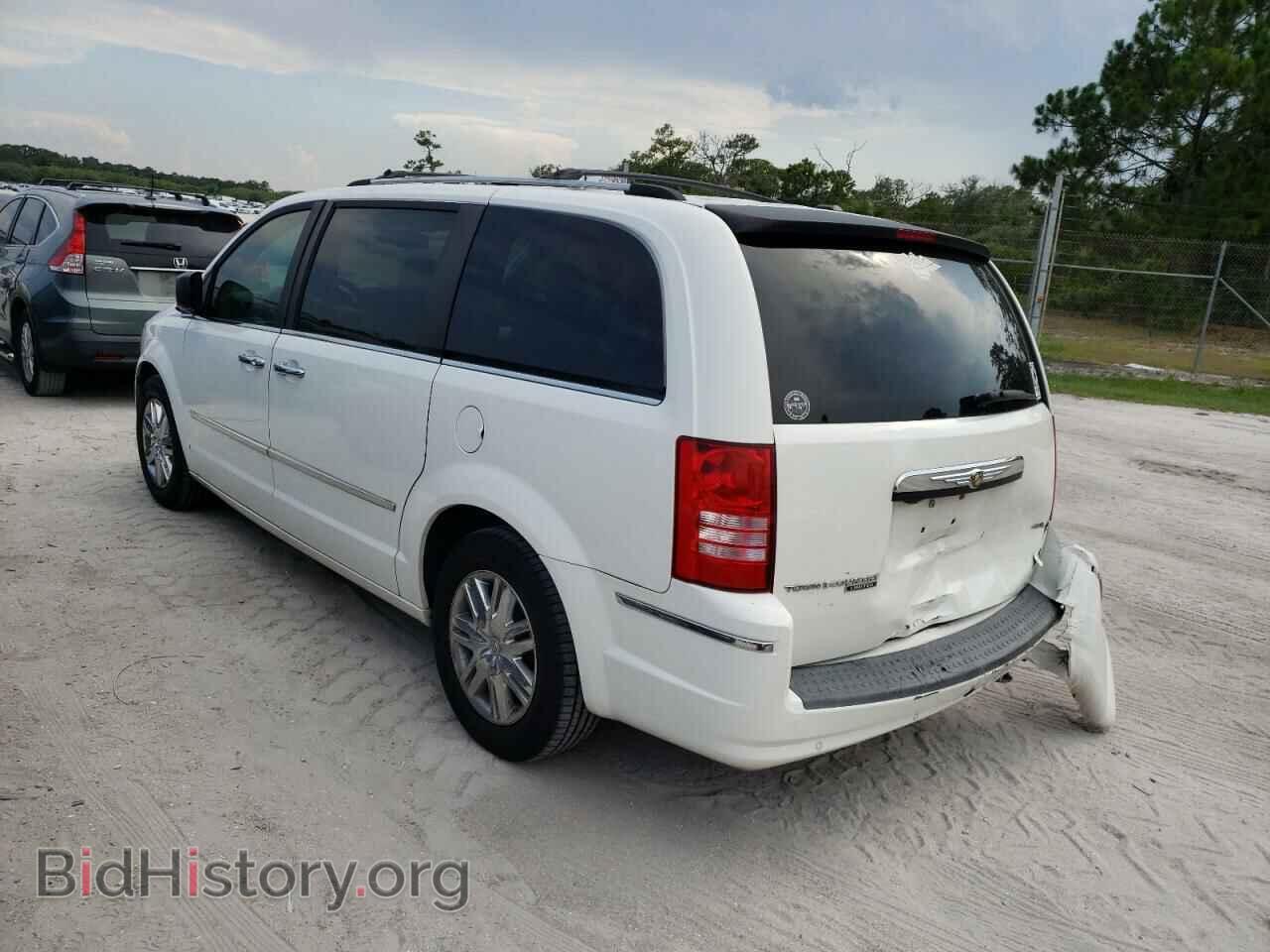 2008 CHRYSLER MINIVAN - VIN: 2A8HR64X48R691868 - Фото 3