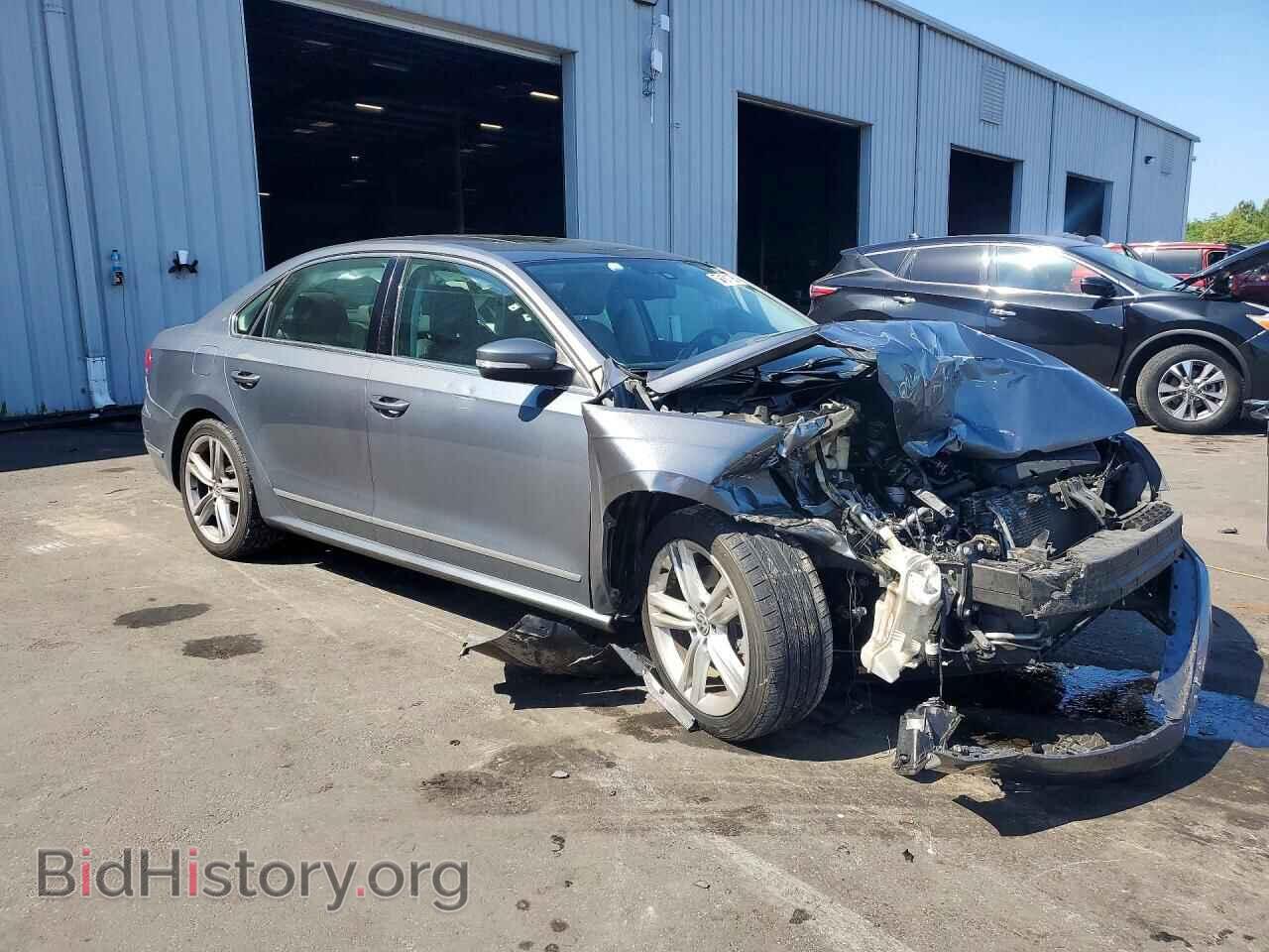 2015 VOLKSWAGEN PASSAT - VIN: 1VWCT7A35FC122539 - Фото 4