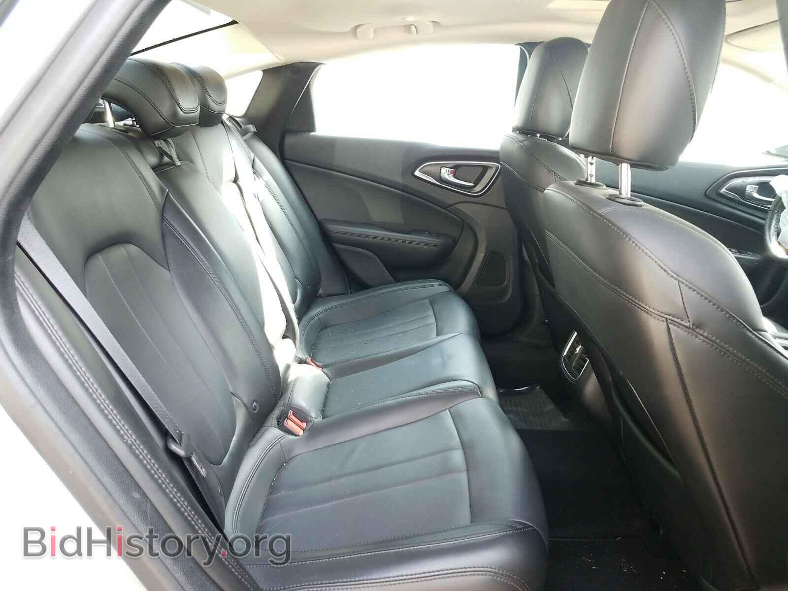 2017 CHRYSLER 200 - VIN: 1C3CCCAG0HN503693 - Фото 6
