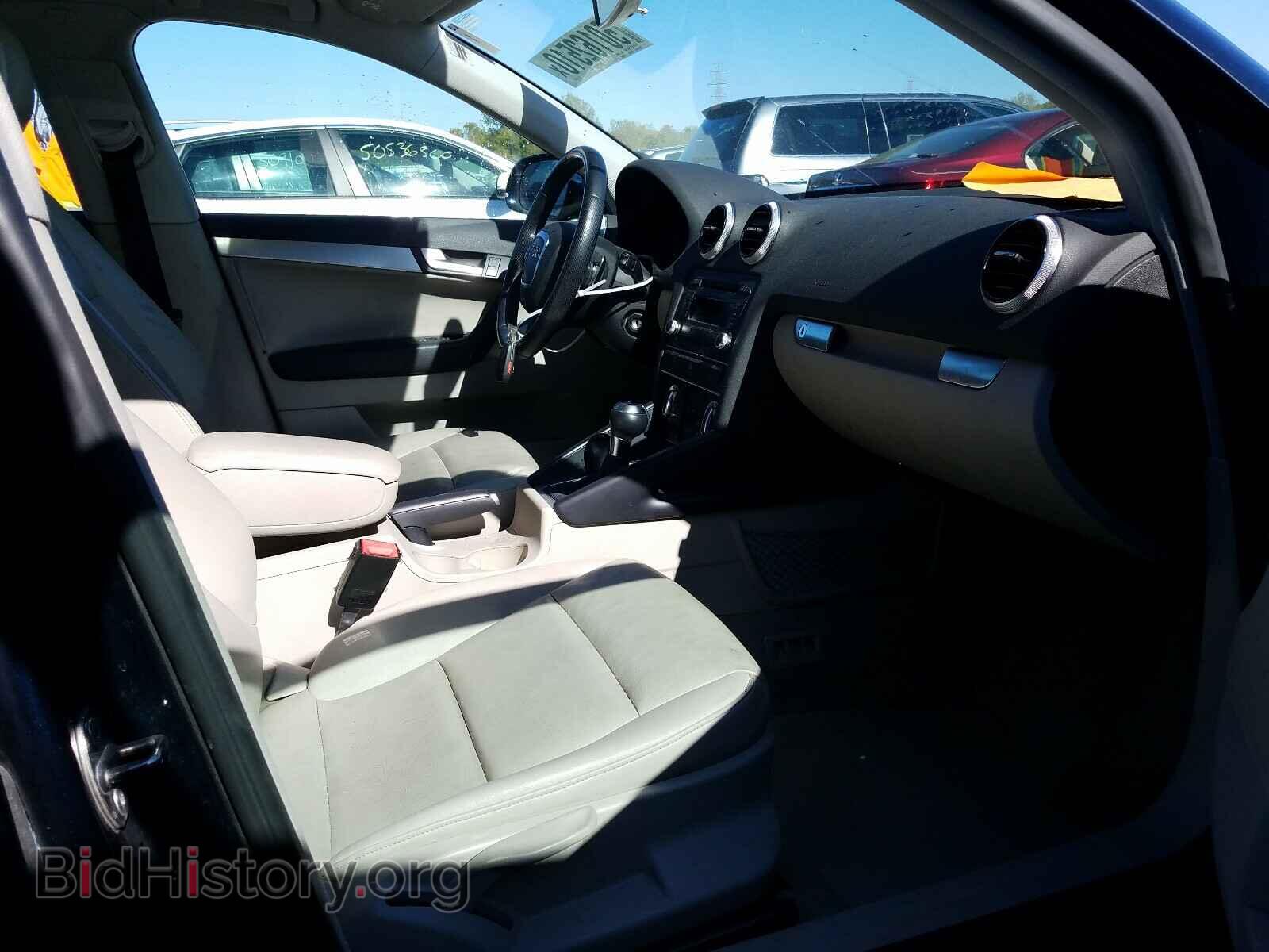 2011 AUDI A3 - VIN: WAUKFAFM0BA068736 - Фото 5