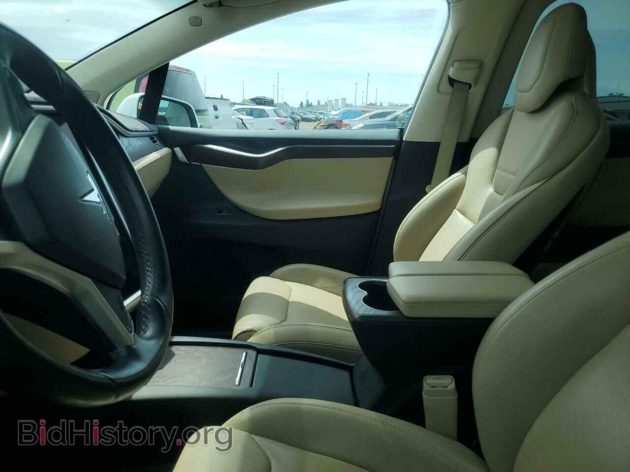 2016 TESLA MODEL X - VIN: 5YJXCBE29GF002093 - Photo 8