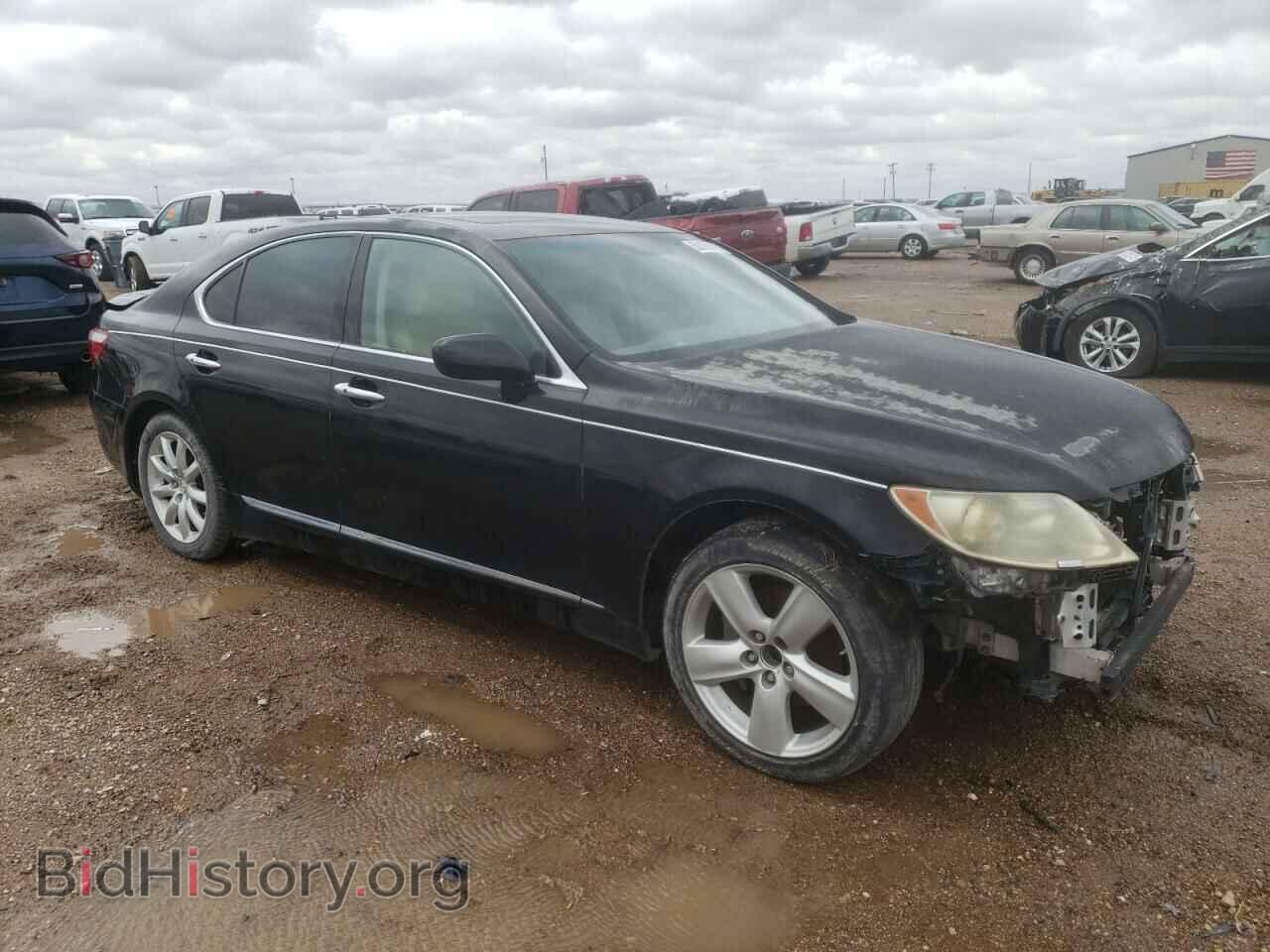 2007 LEXUS LS460 - VIN: JTHBL46F775010992 - Photo 4
