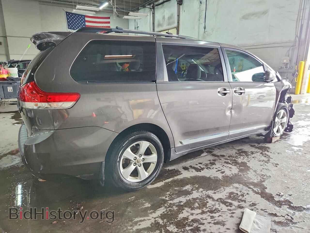 2012 TOYOTA SIENNA - VIN: 5TDKK3DC4CS224723 - Фото 3