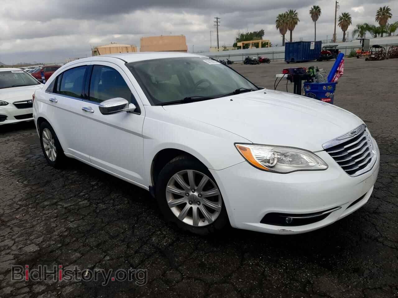 2013 CHRYSLER 200 - VIN: 1C3CCBCG1DN514901 - Photo 4