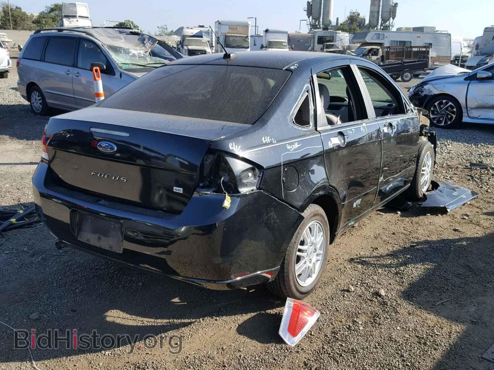 2011 FORD FOCUS - VIN: 1FAHP3FN9BW181317 - Фото 4