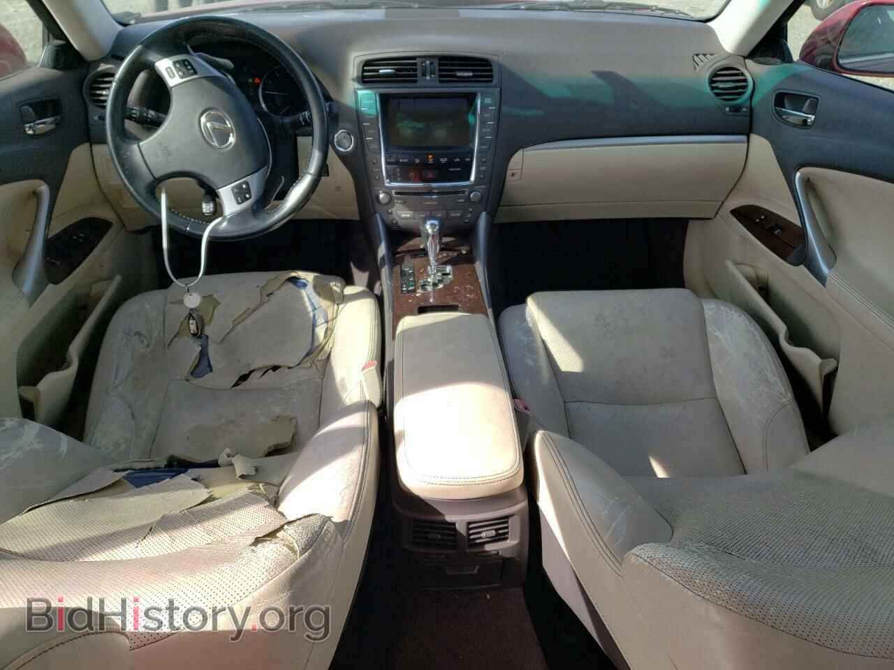2011 LEXUS IS - VIN: JTHCF5C20B5049970 - Photo 8