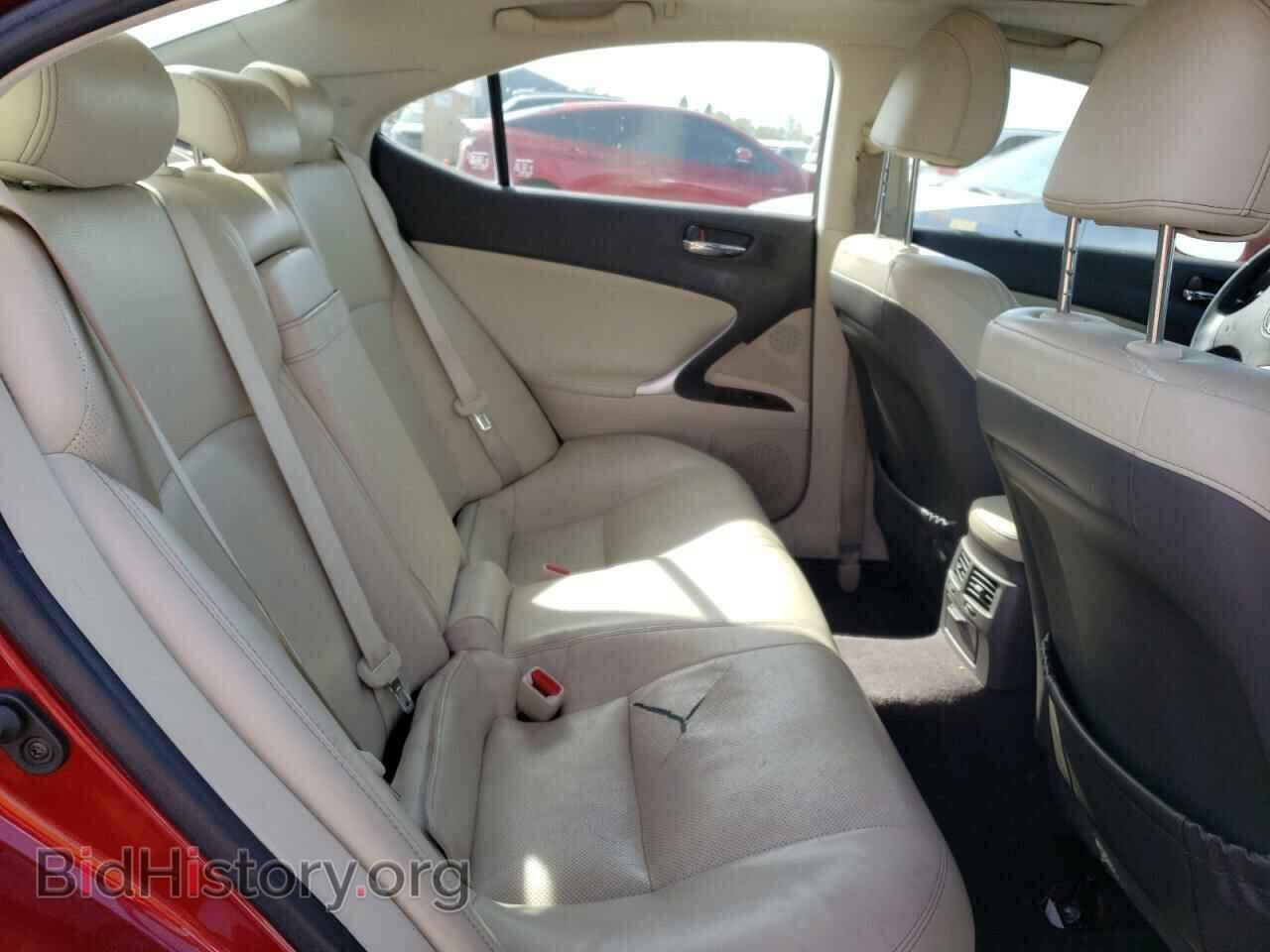 2011 LEXUS IS - VIN: JTHCF5C20B5049970 - Photo 10