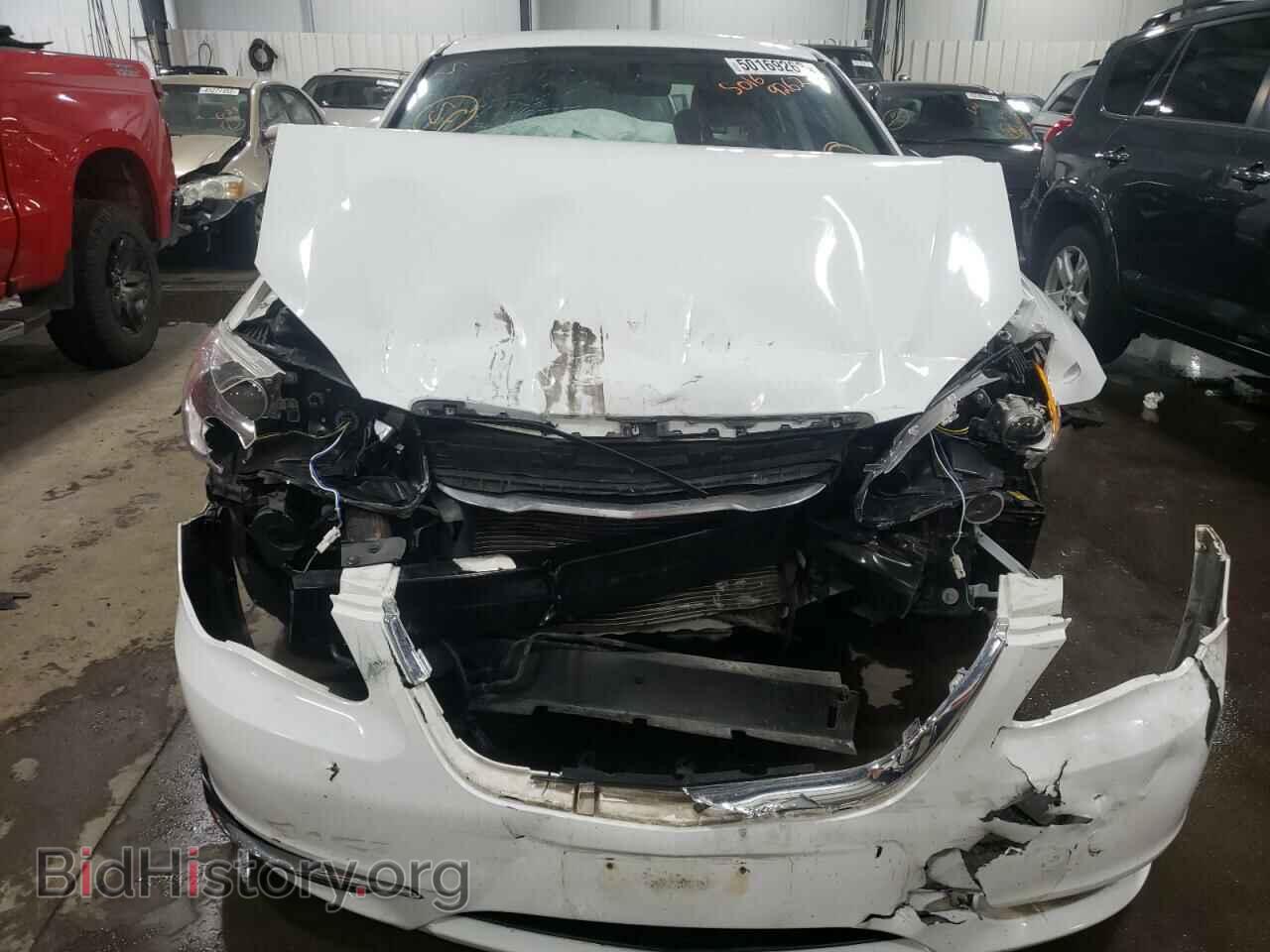 2013 CHRYSLER 200 - VIN: 1C3CCBAGXDN736307 - Фото 9