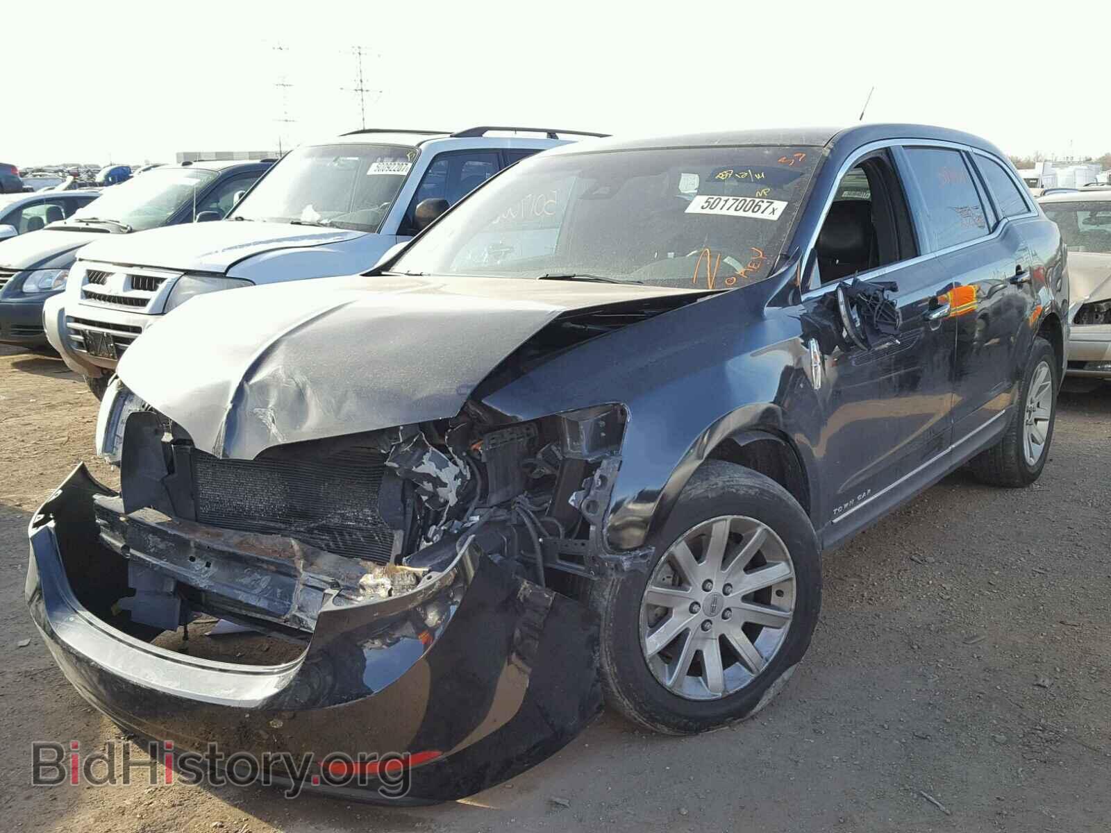 2013 LINCOLN MKT - VIN: 2LMHJ5NK2DBL54582 - Фото 2