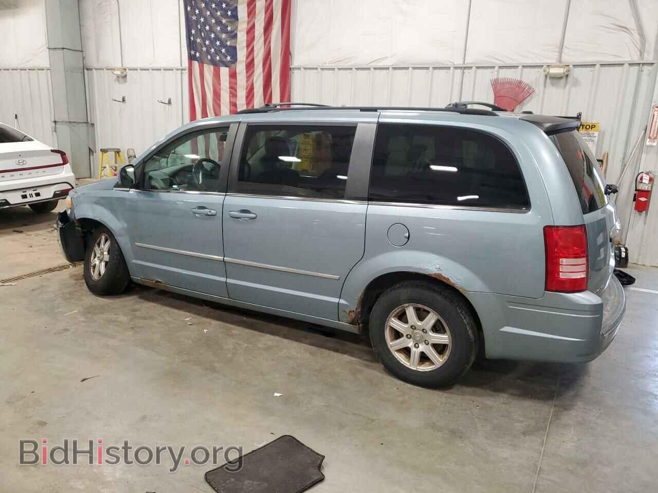 2009 CHRYSLER MINIVAN - VIN: 2A8HR54139R528152 - Фото 2